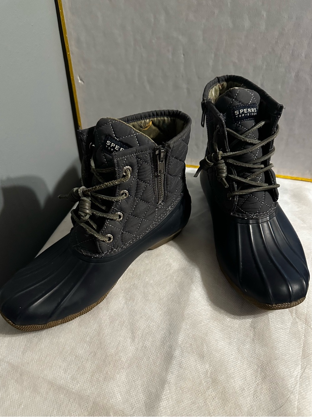Sperry Women's Quilted Lace-Up Duck Boots in Navy